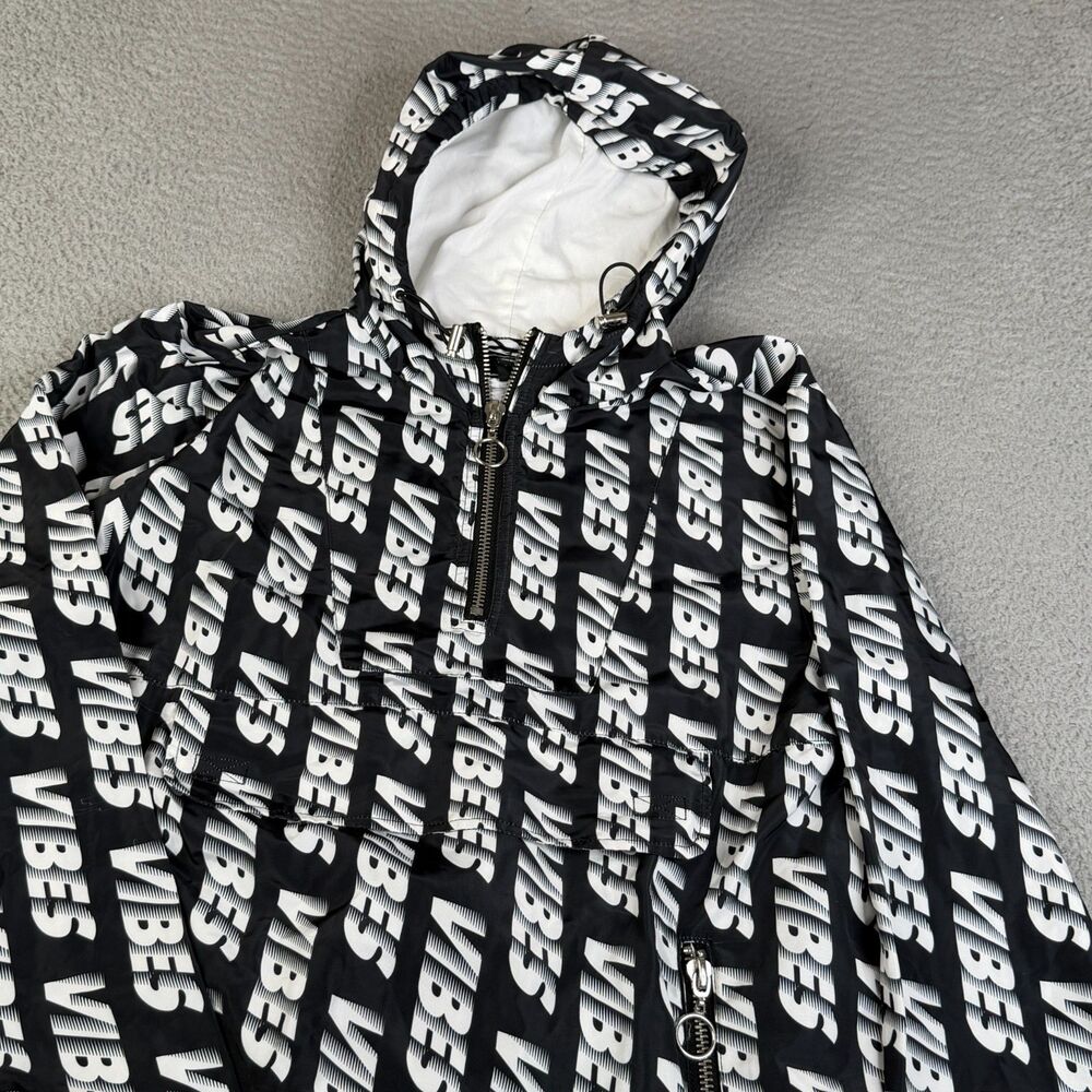 VIBE Jacket Mens M Black White Hoodie Windbreaker 1/4 Zip Streetwear